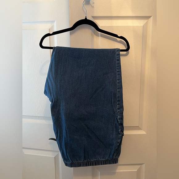 BLUE JEANS, 4X - Women’s, Great Condition - Picture 2 of 5